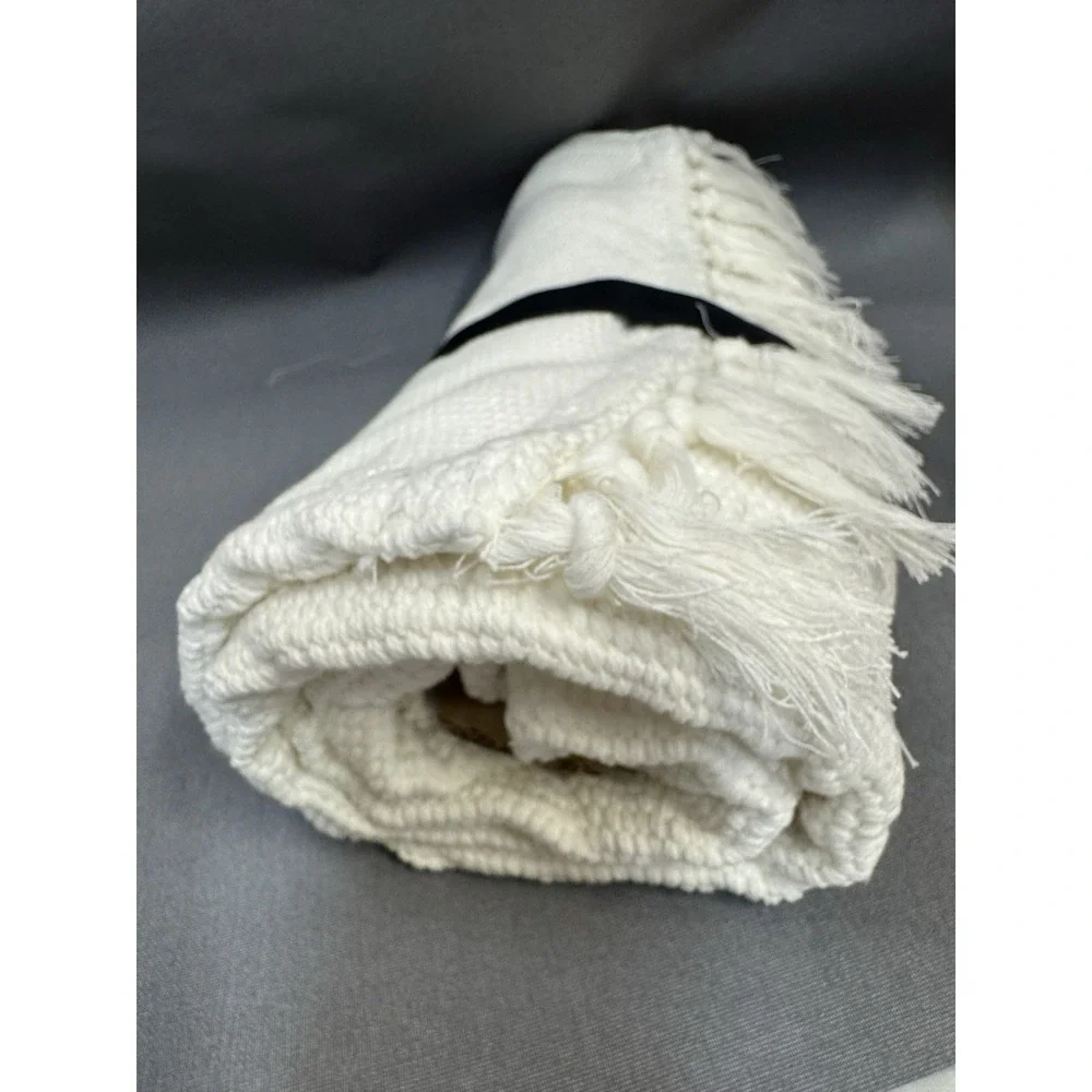 Table Runner 14